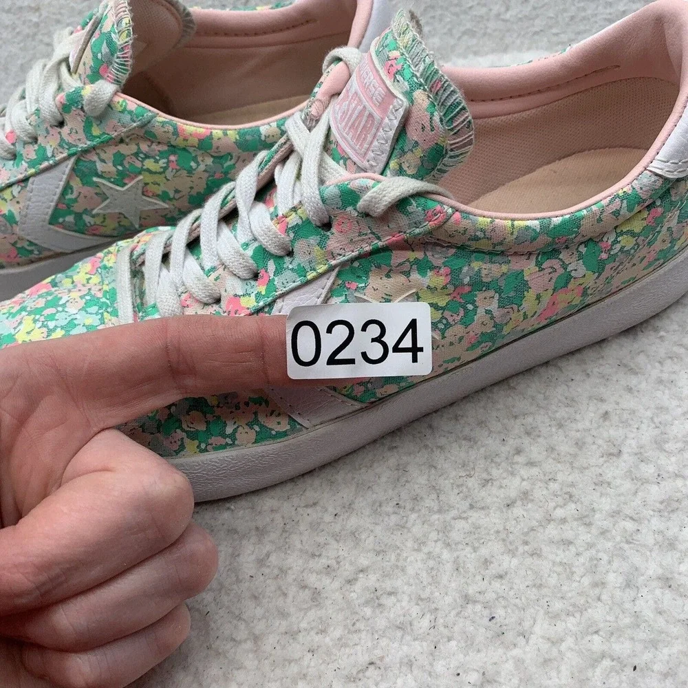 Converse‎ Low Top Sneakers Womens 9 Green Pink Floral Colorful Shoes 555951C